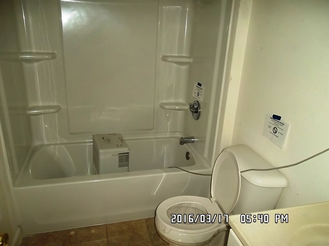 728 Moore St, Kankakee, IL 60901 photo 17
