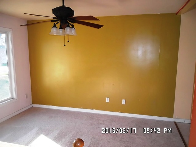 728 Moore St, Kankakee, IL 60901 photo 5
