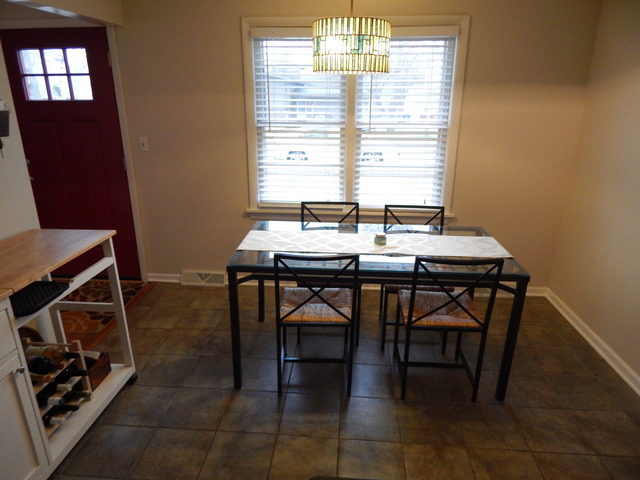 321 S Hubbard St, Algonquin, IL 60102 photo 6