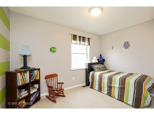 5921 Eaglewood Trl, Mchenry, IL 60050 photo 10
