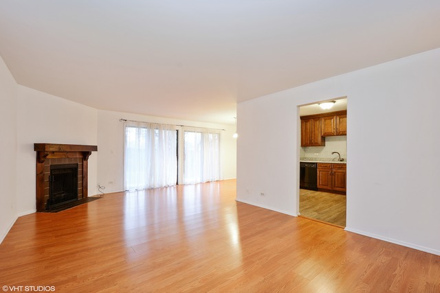2600 Northampton Dr #B1, Rolling Meadows, IL 60008 photo 2