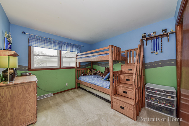 1889 Robert St, Aurora, IL 60506 photo 12