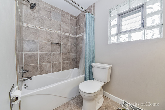 1889 Robert St, Aurora, IL 60506 photo 16