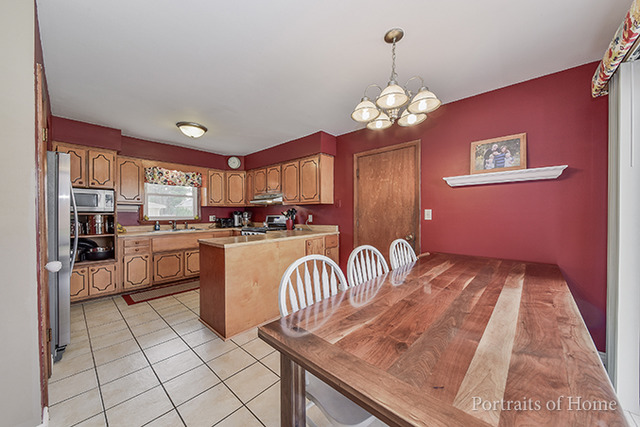 1889 Robert St, Aurora, IL 60506 photo 7