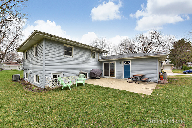 1889 Robert St, Aurora, IL 60506 photo 24