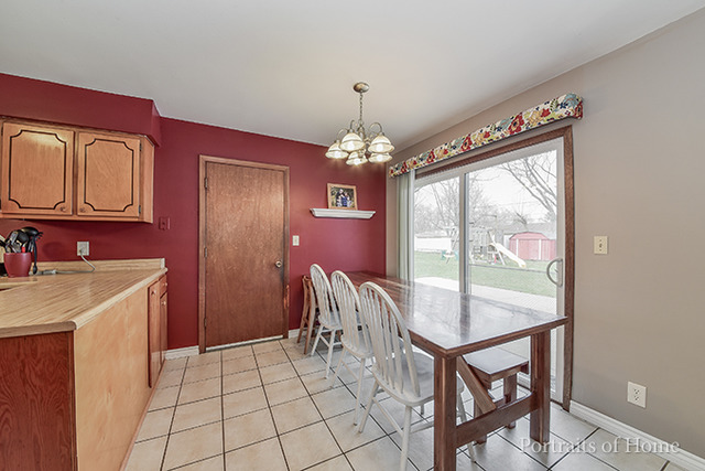1889 Robert St, Aurora, IL 60506 photo 10