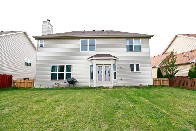 155 Prescott Dr, Bartlett, IL 60103 photo 20