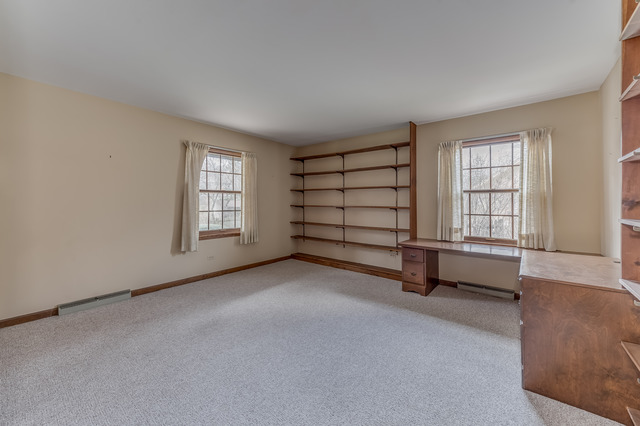 1110 Shady Ln, Wheaton, IL 60187 photo 11