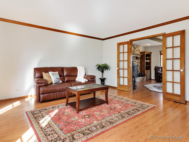 1413 Ginger Ln, Naperville, IL 60565 photo 4