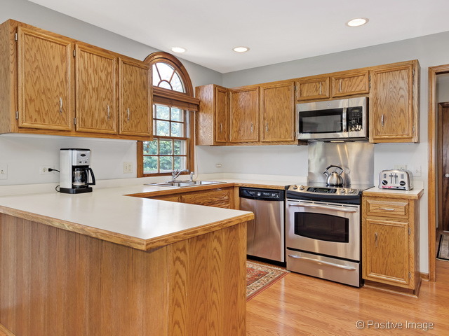 1413 Ginger Ln, Naperville, IL 60565 photo 9