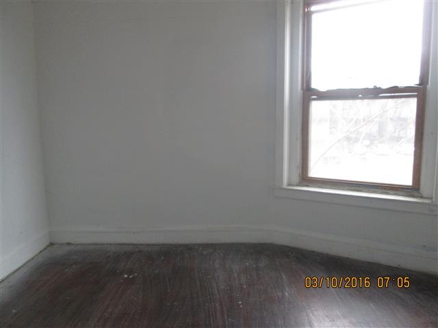 435 E 42nd Pl, Chicago, IL 60653 photo 14