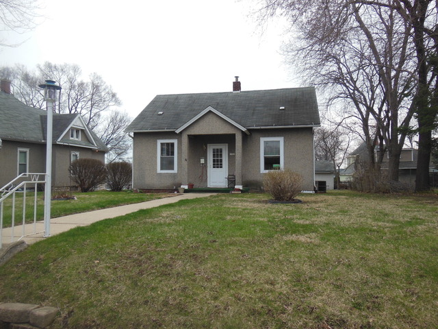 1522 3rd St, Peru, IL 61354 photo 1
