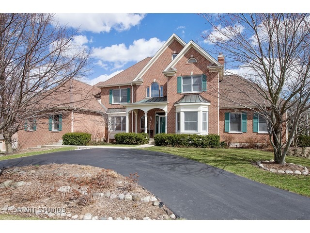 23 Brittany Dr, Cary, IL 60013 photo 1