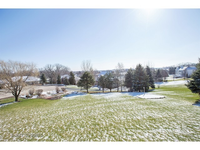 23 Brittany Dr, Cary, IL 60013 photo 20
