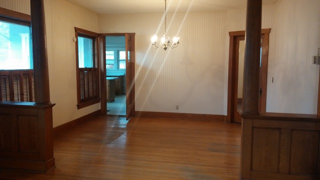 850 Logan Ave, Elgin, IL 60120 photo 2