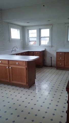 850 Logan Ave, Elgin, IL 60120 photo 5