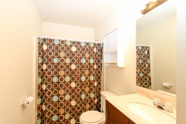 2501 Driftwood Dr, Mchenry, IL 60051 photo 9