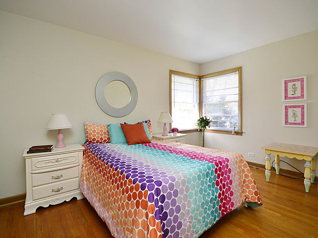 7600 Kedvale Ave, Skokie, IL 60076 photo 12