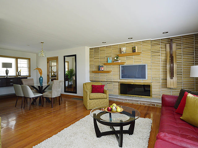 7600 Kedvale Ave, Skokie, IL 60076 photo 4