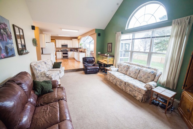 25445 W Gateway Cir, Plainfield, IL 60585 photo 7