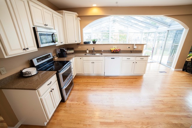 25445 W Gateway Cir, Plainfield, IL 60585 photo 4