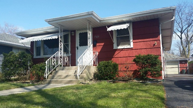 17423 Community St, Lansing, IL 60438 photo 1