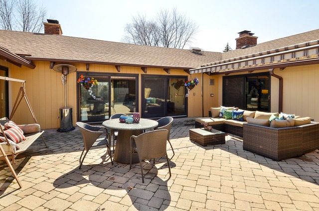 3765 Techny Rd, Northbrook, IL 60062 photo 5