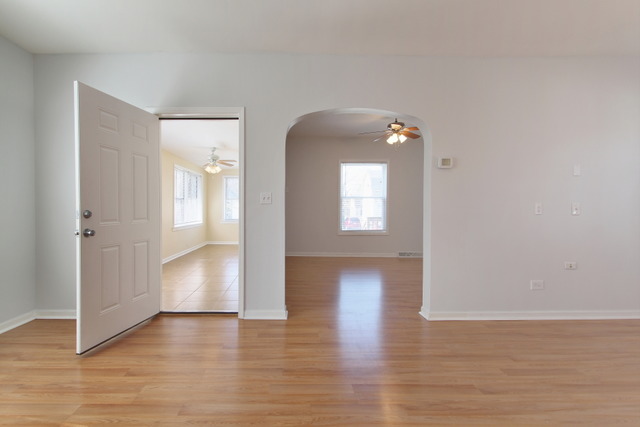 1017 Hill Ave, Elgin, IL 60120 photo 5