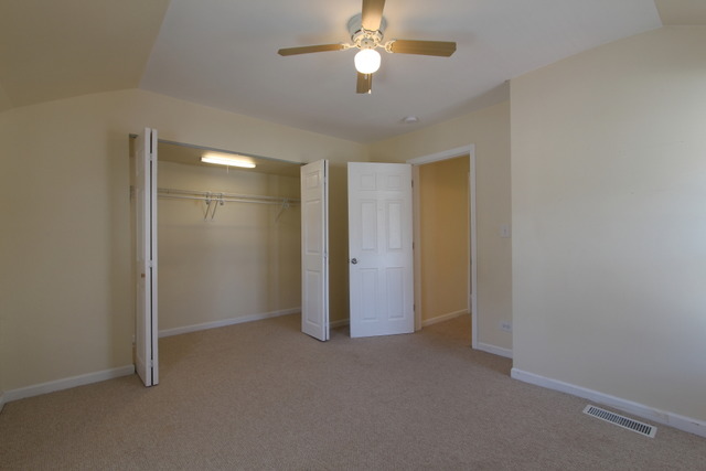 1017 Hill Ave, Elgin, IL 60120 photo 21
