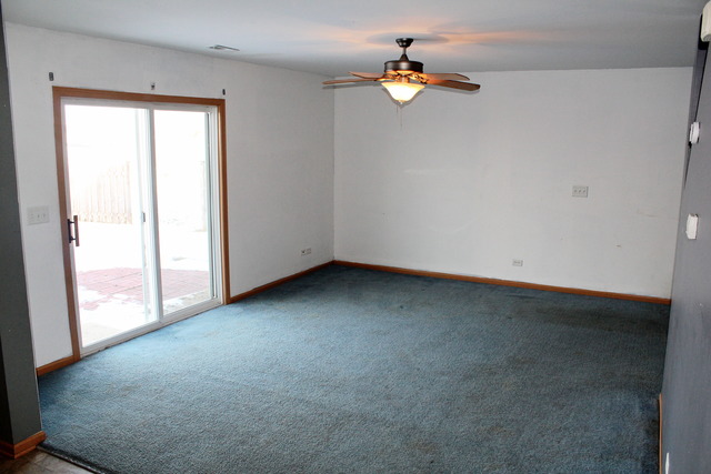 1805 Leatherleaf Trl, Hebron, IL 60034 photo 4
