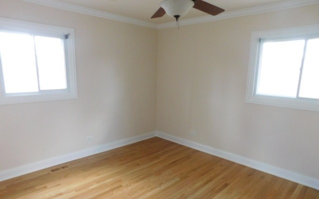 1465 Gentry Rd, Hoffman Estates, IL 60169 photo 9