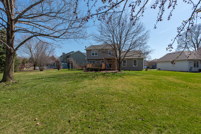 2097 Childs Ct, Wheaton, IL 60187 photo 25