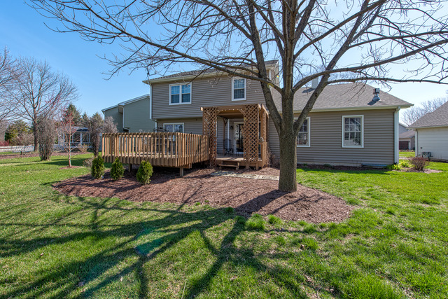 2097 Childs Ct, Wheaton, IL 60187 photo 24