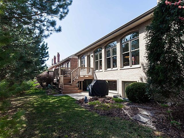 839 Emerald Ct, Willowbrook, IL 60527 photo 24