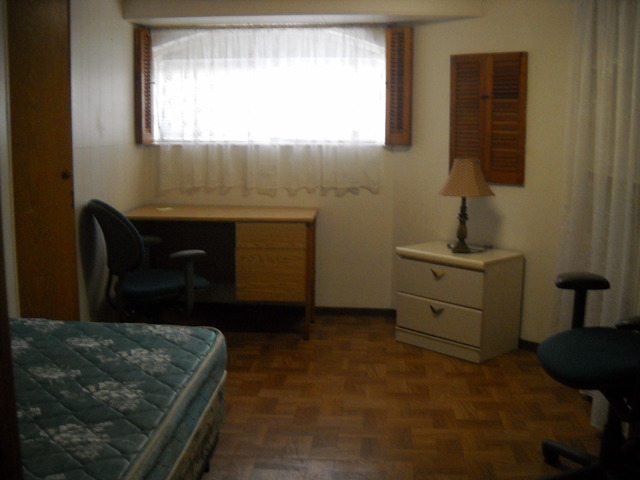 5541 W Cornelia Ave, Chicago, IL 60641 photo 13