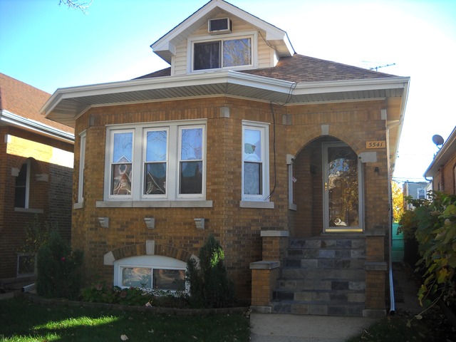 5541 W Cornelia Ave, Chicago, IL 60641 photo 1