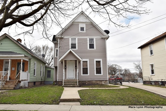 761 E New York St, Aurora, IL 60505 photo 1