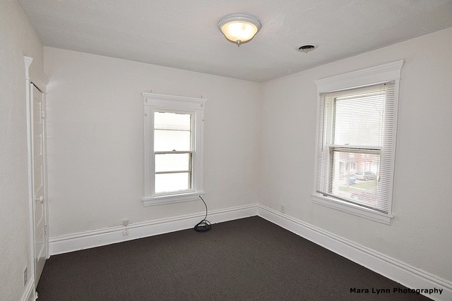 761 E New York St, Aurora, IL 60505 photo 6