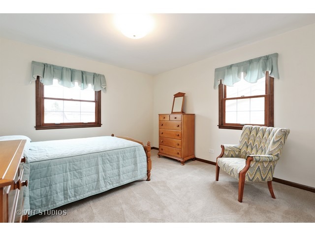 1638 Hemstock Ave, Wheaton, IL 60189 photo 14