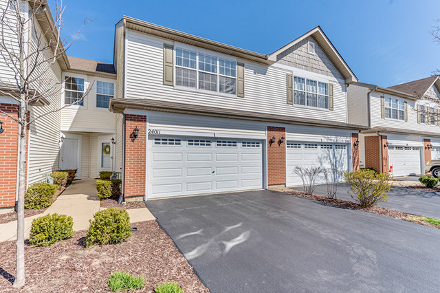 24011 Walnut Cir, Plainfield, IL 60585 photo 1
