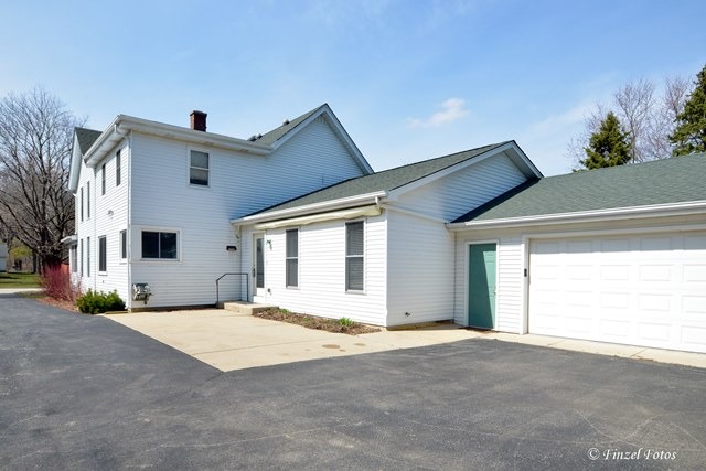 535 Maple St, Marengo, IL 60152 photo 2
