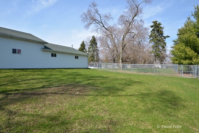 535 Maple St, Marengo, IL 60152 photo 25