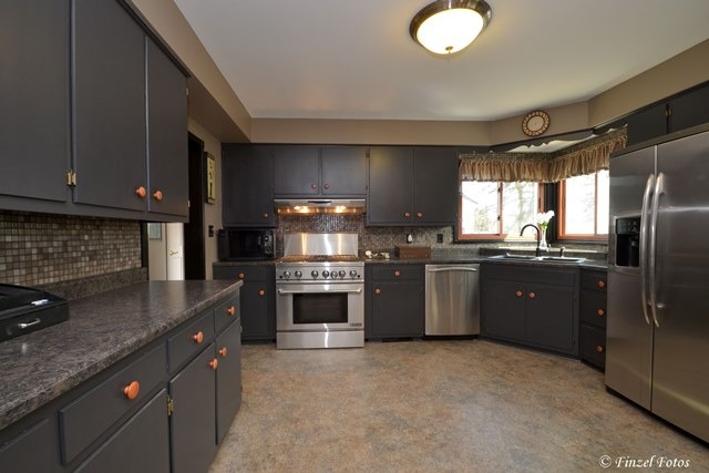 535 Maple St, Marengo, IL 60152 photo 8