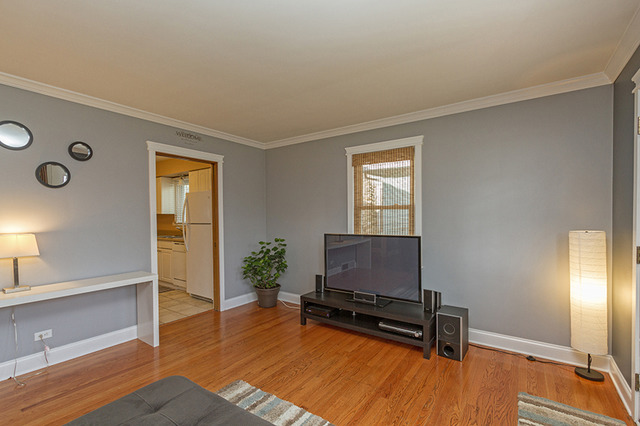 664 Keep Ave, Elgin, IL 60120 photo 7