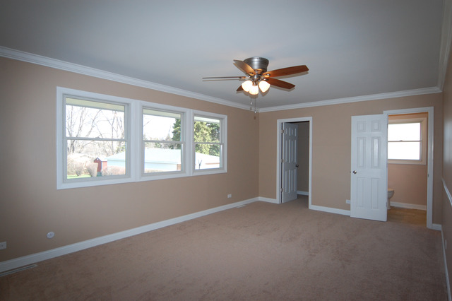 708 Crest Ave, Schaumburg, IL 60193 photo 18
