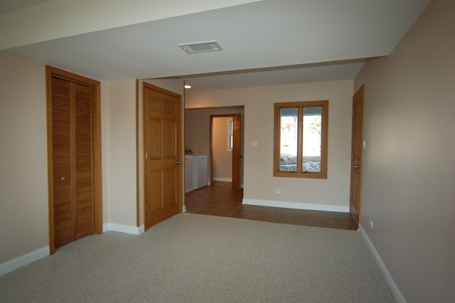 708 Crest Ave, Schaumburg, IL 60193 photo 13