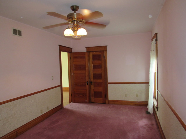 520 Clark St, Aurora, IL 60505 photo 14