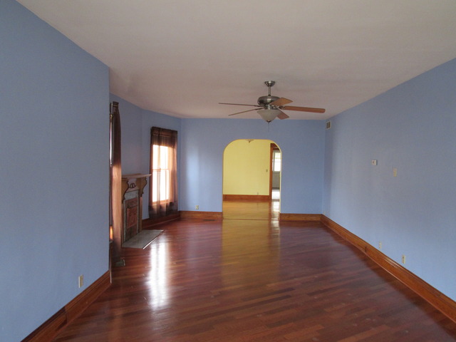520 Clark St, Aurora, IL 60505 photo 6
