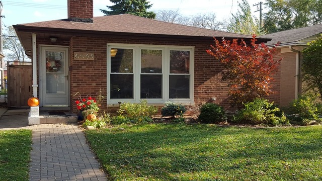 6055 N Campbell Ave, Chicago, IL 60659 photo 1