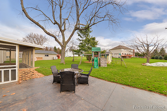 240 E Benton St, Oswego, IL 60543 photo 15